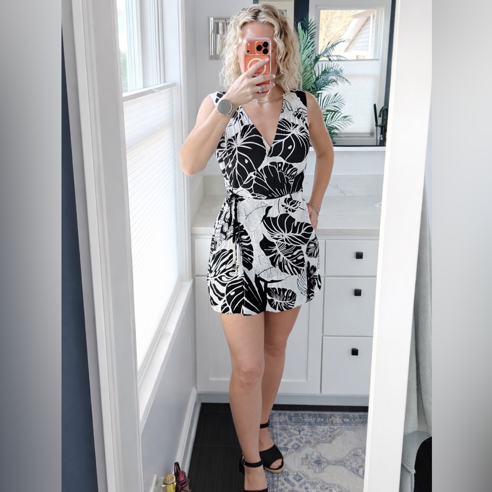 Calvin Klein Monochrome Floral Dress Size 10 A47